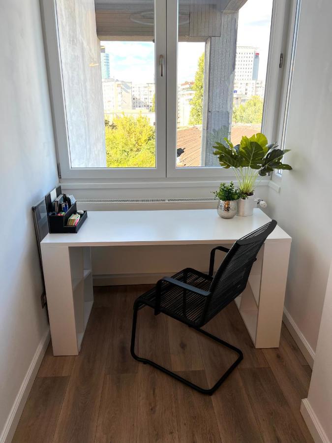 Sky View - Luxury Apartament - Sanador Victoriei บูคาเรสต์ ภายนอก รูปภาพ